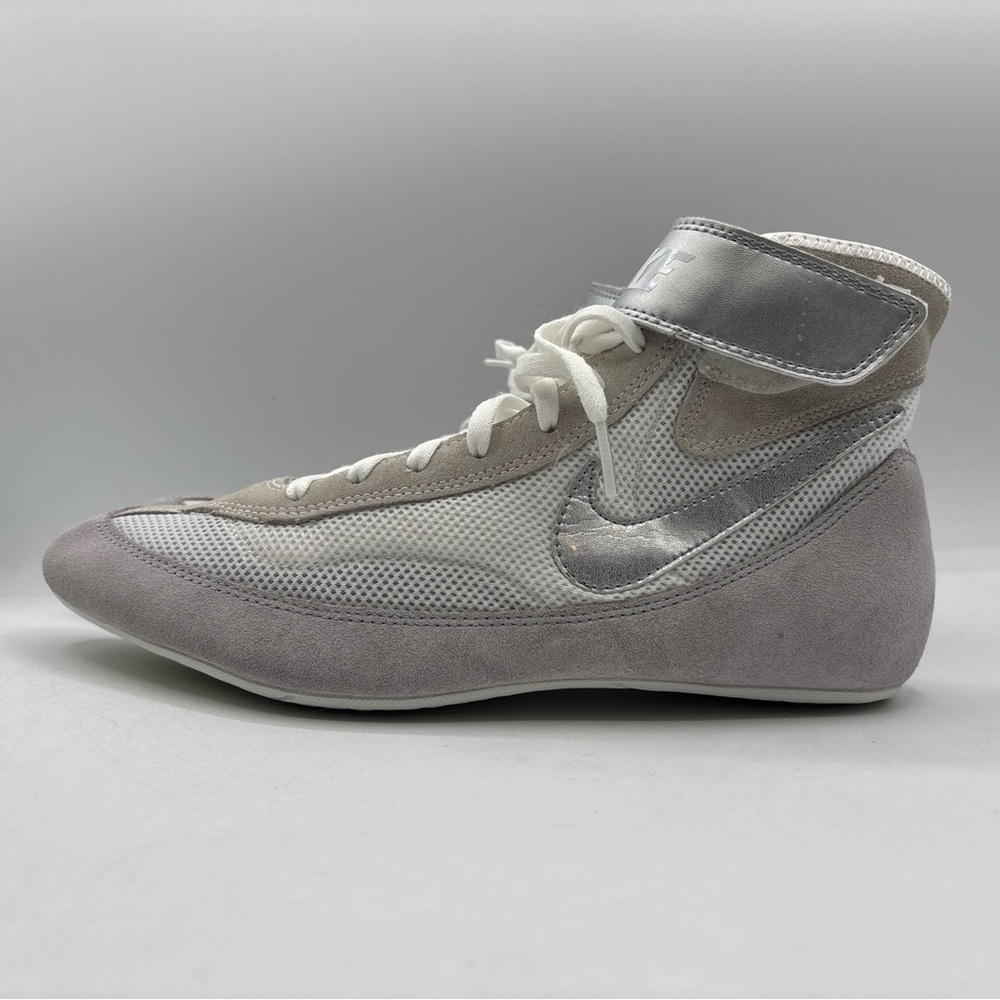 Nike Speedsweep 7 Wrestling Shoes 366683-100 White/Silver Men’s 9.5 Lightweight